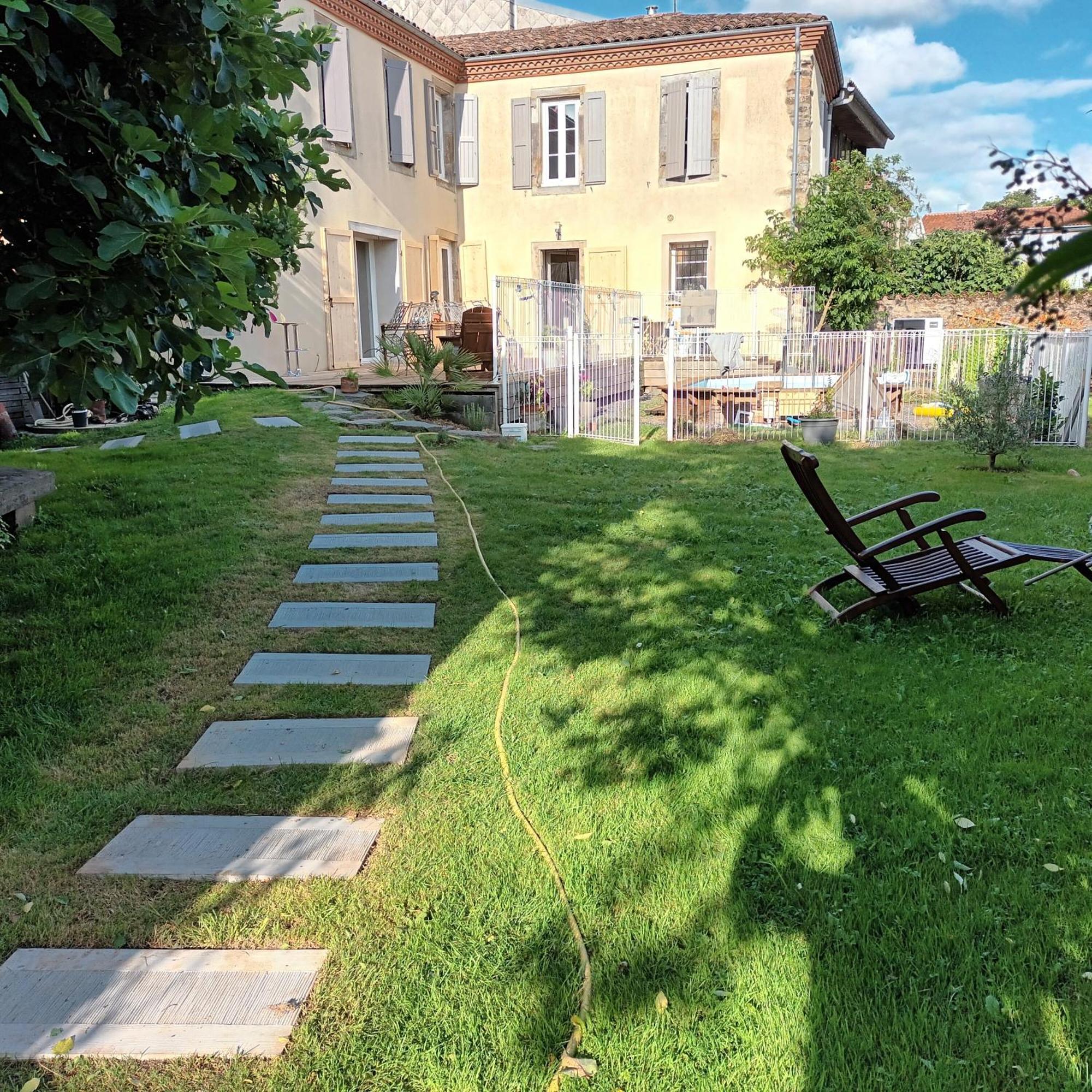 Le Relais Du Fraysse - Chambres D'Hotes Le Fraysse Extérieur photo